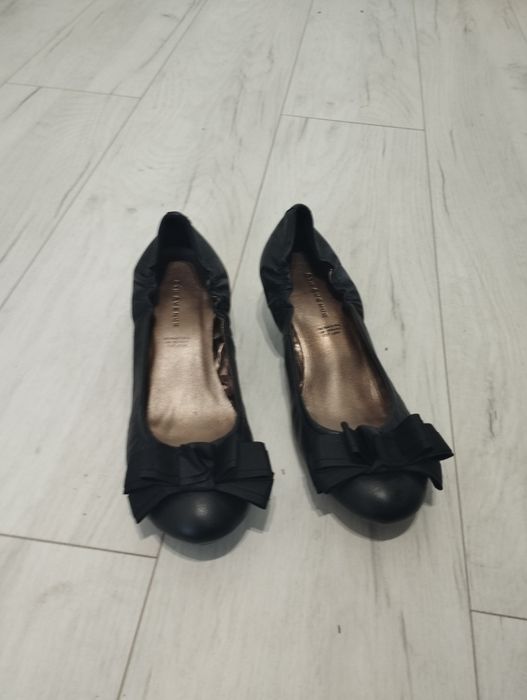 Buty na obcasie 5th Avenue rozm 40