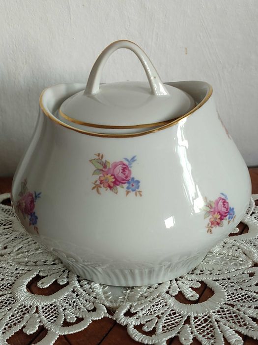 sygnowana cukiernica porcelanowa - Czechosłowacja
