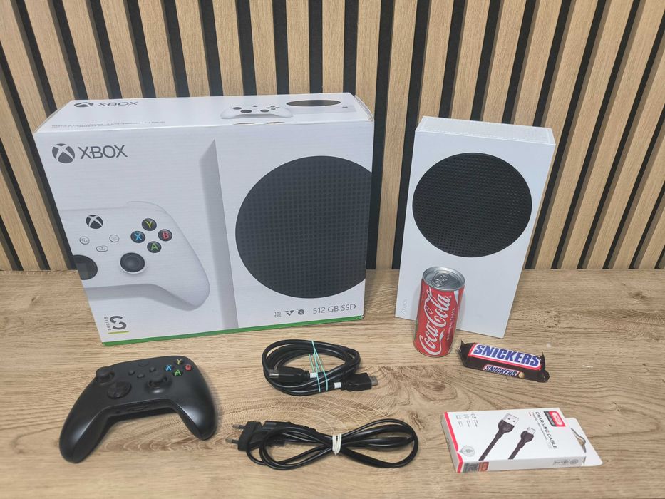 Konsola Xbox Series S 512 GB + Kabel Hdmi + Kabel USB + PAD + Upominek +