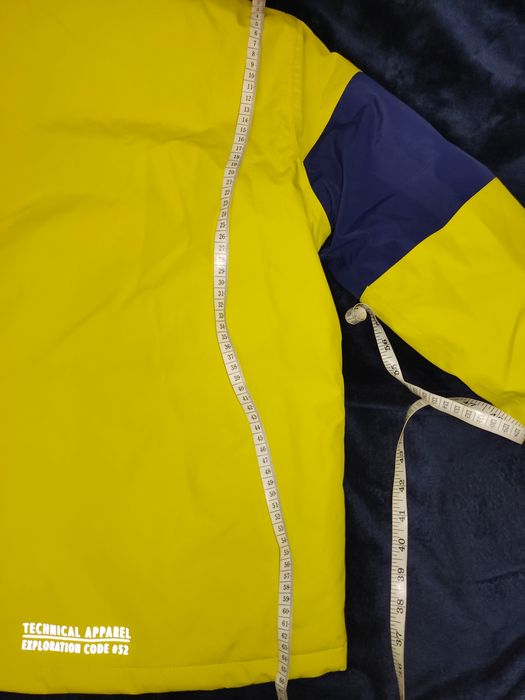 Тепла дитяча куртка на зиму