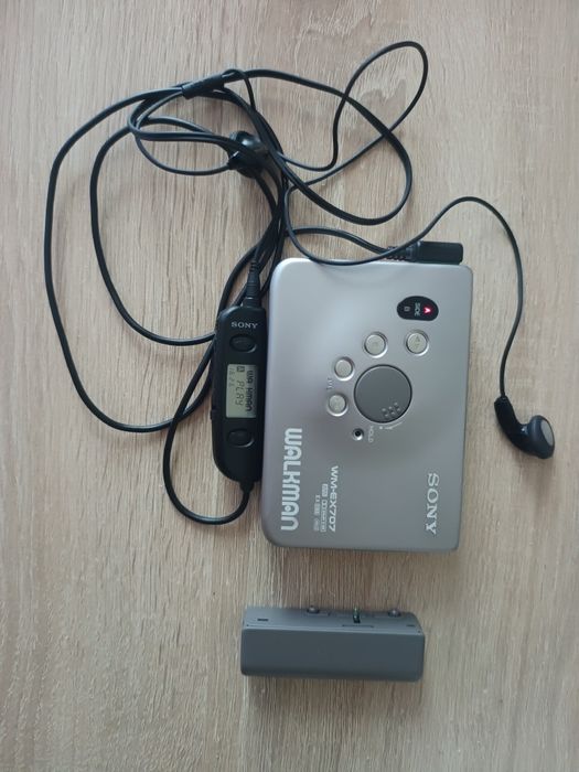 Касетний плеєр Sony walkman wm-ex707