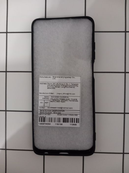 Etui na telefon Motorola g32