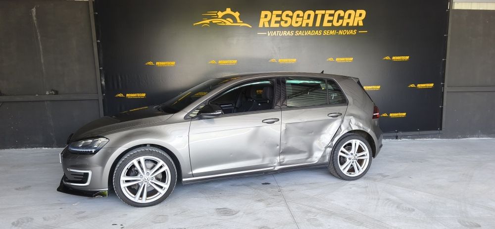 Golf 7 GTE híbrido plugin salvado