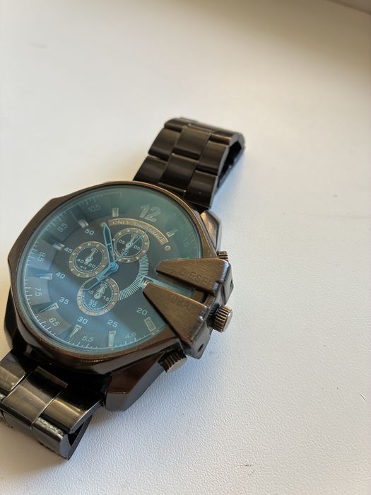 Diesel Mega Chief часы оригинал