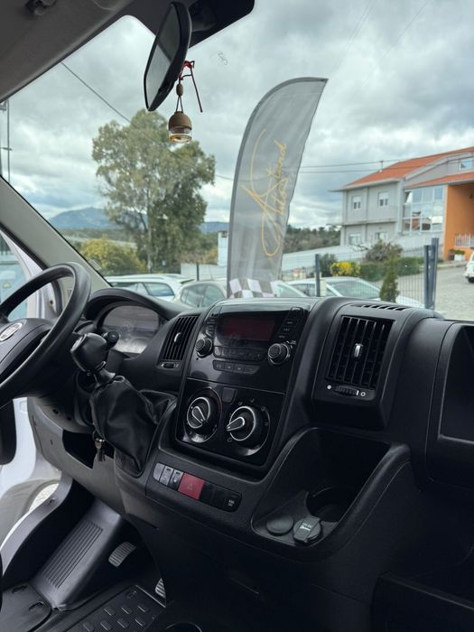 Fiat ducato 2.3 140cv motor iveco C/nova apenas 65 mil quilometros