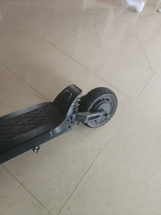 Chulajnoga elektryczna joyor t10