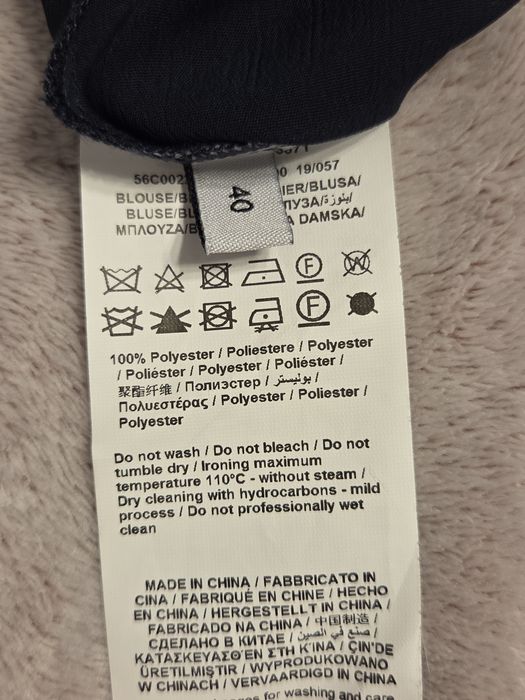 Markowa  bluzka Trussardi