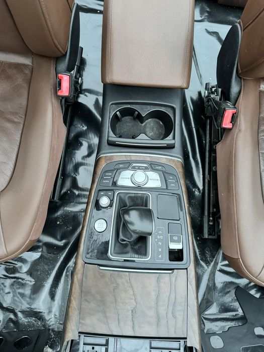 Салон Audi A6 c7