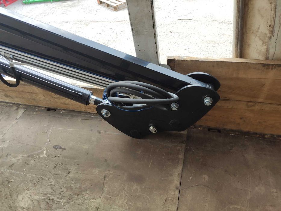 Фронтальний навантажувач на трактор МТЗ 82, Фронтальный погрузчик КУН