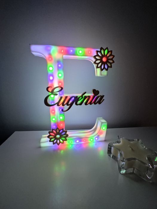Candeeiro  personalizado c/ LED's RGB