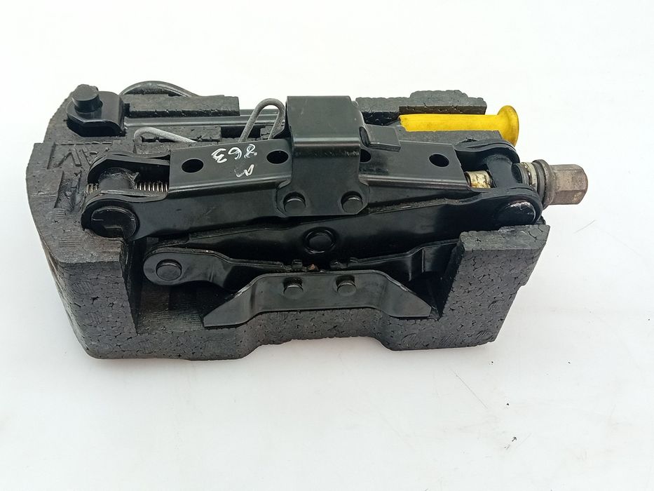 Kit de roda suplente RENAULT Megane I (BA0/1_)