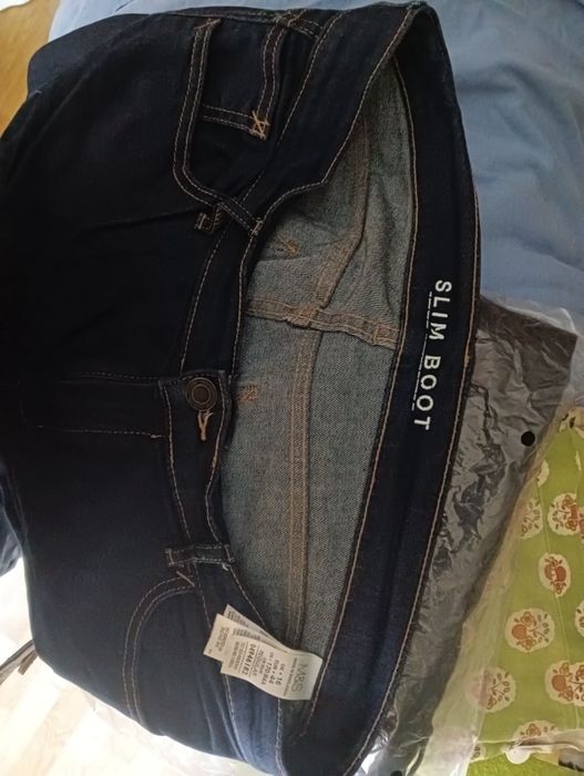 Spodnie jeansowe Marks & Spencer L/XL jeansy pas 100 cm z elastanem