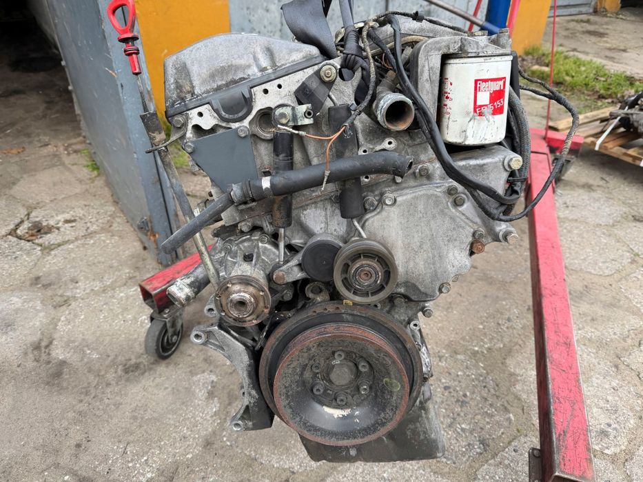 silnik kompletny mercedes e w124 190 w201 200d 2.0 d om601 75km wózek widło