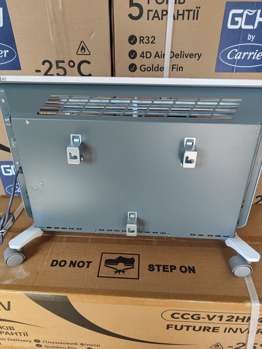 Обігрівач. Обогреватель. Конвектор.