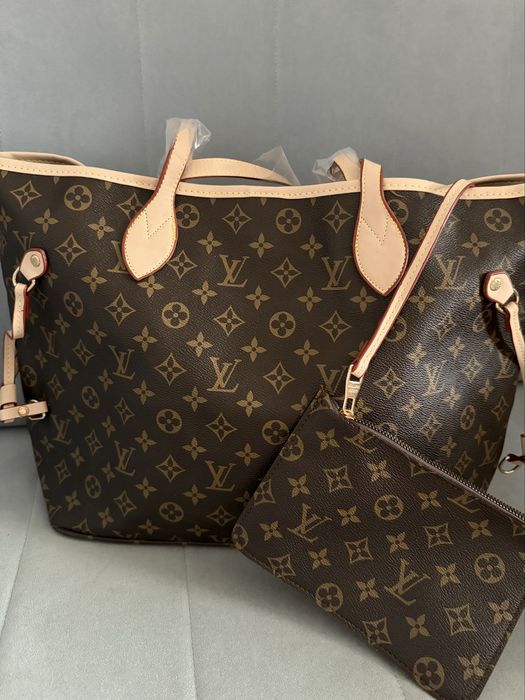 Torebka z kosmetyczka