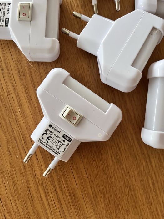 Lampki do kontaktu do gniazdka