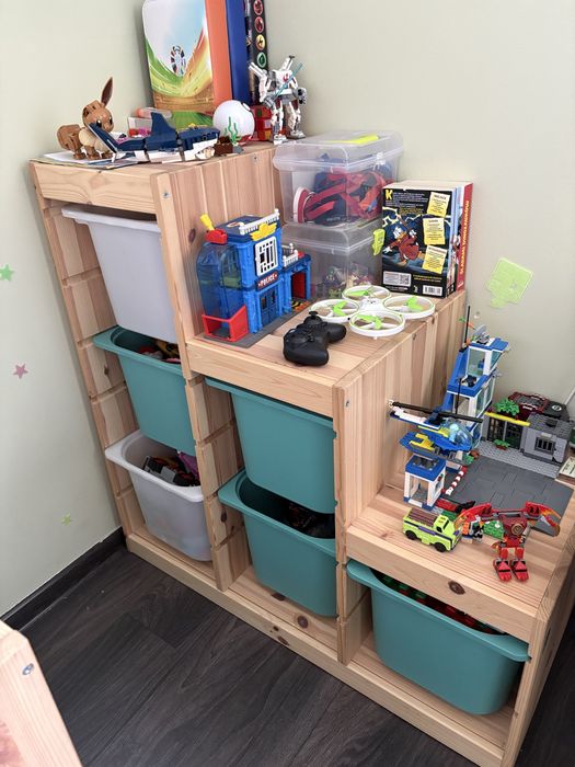 2 regały Trofast Ikea do pokoju dzieciecego