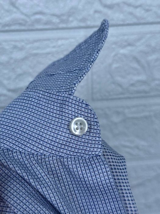 Рубашка Hugo Boss оригінал M у клітинку