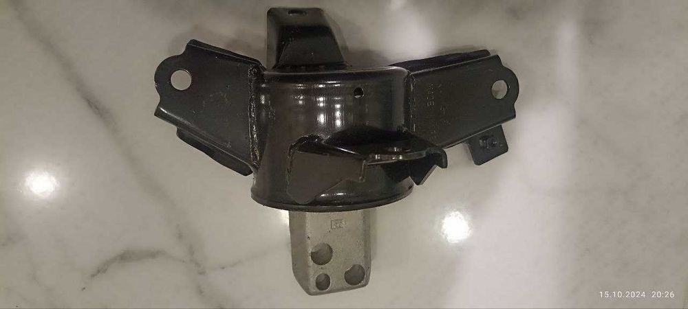 Опора двигуна Hyundai:  Elantra,  I30, KIA:  Ceed.  PXCMA004B1