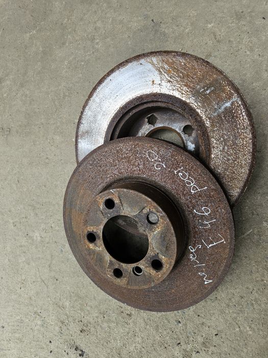 Передні задні Тормозні диски БМВ Е90 Е91 Е92 Е93 BMW E90 E91 E92 E93