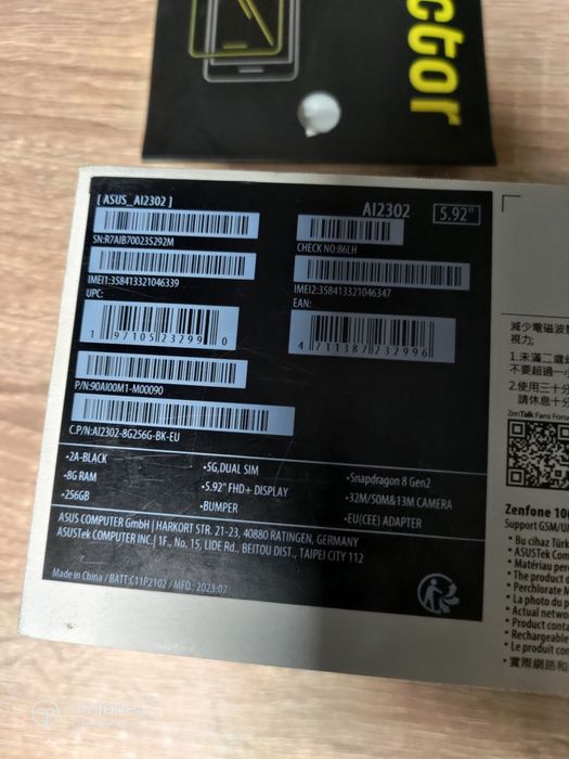 Asus ZenFone 10  8/256 czarny
