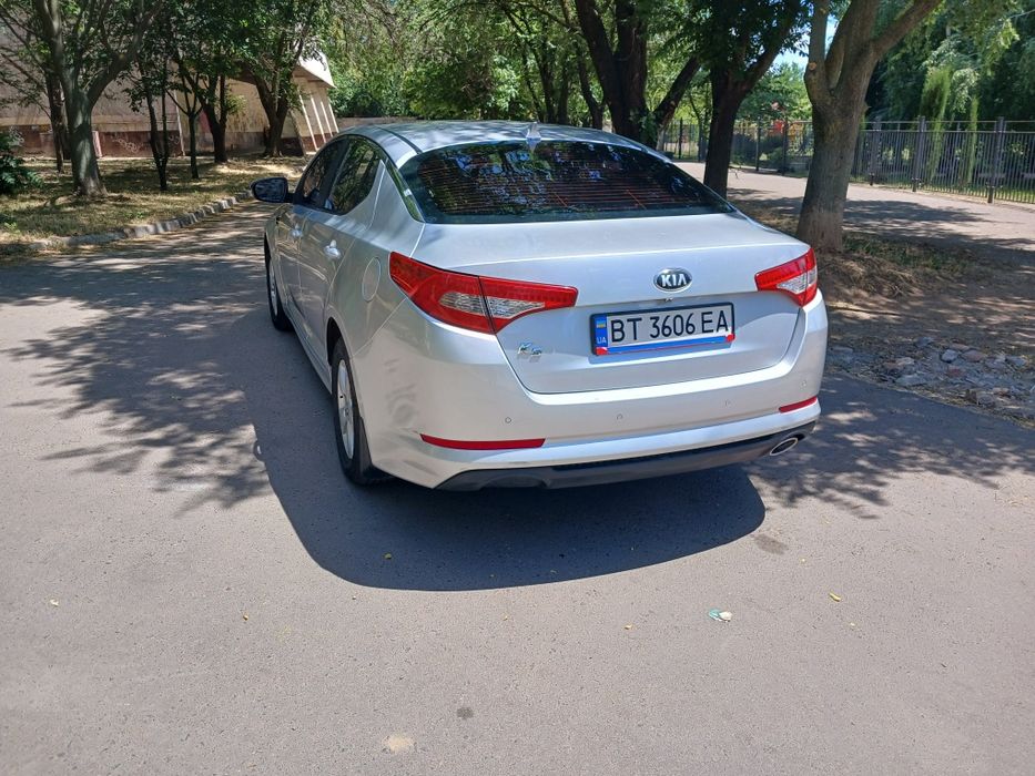 Продам КIA K5 2.0  газ АКПП