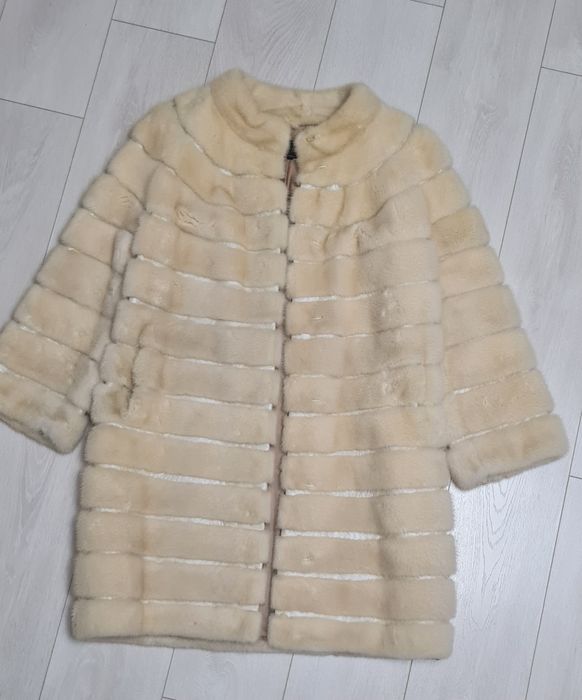 Норкова шуба б/у