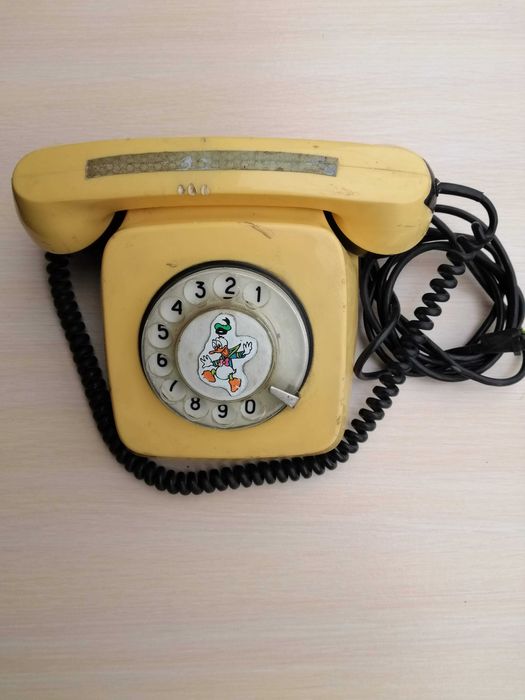 Телефон стационарный винтаж