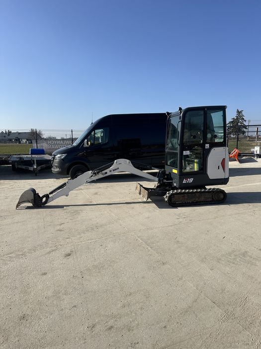Minikoparka IGŁA2021r bobcat e19 e10 2 tony kubota wacker jcb takeuchi