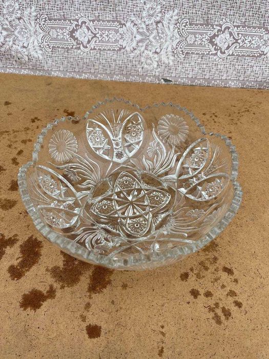 Ваза, салатница.