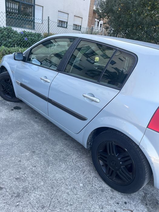 Renoult megane 1.5 dci — photo 3
