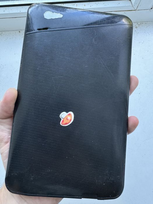 Планшет та телефон