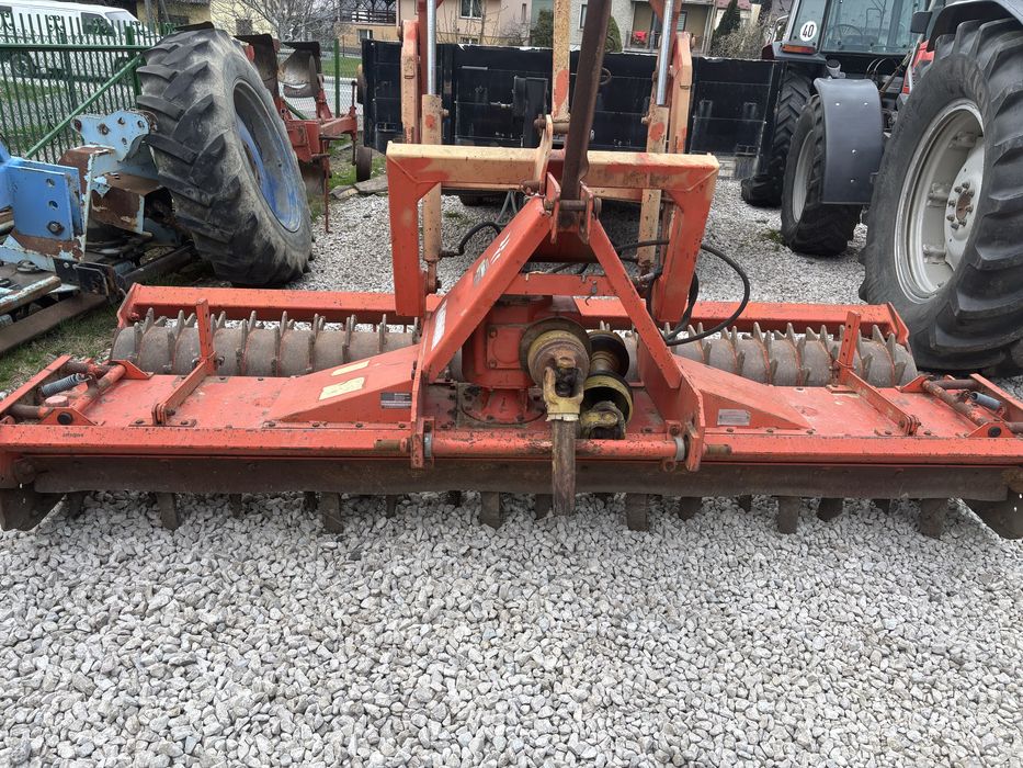 Brona wirowa Howard 3.0m