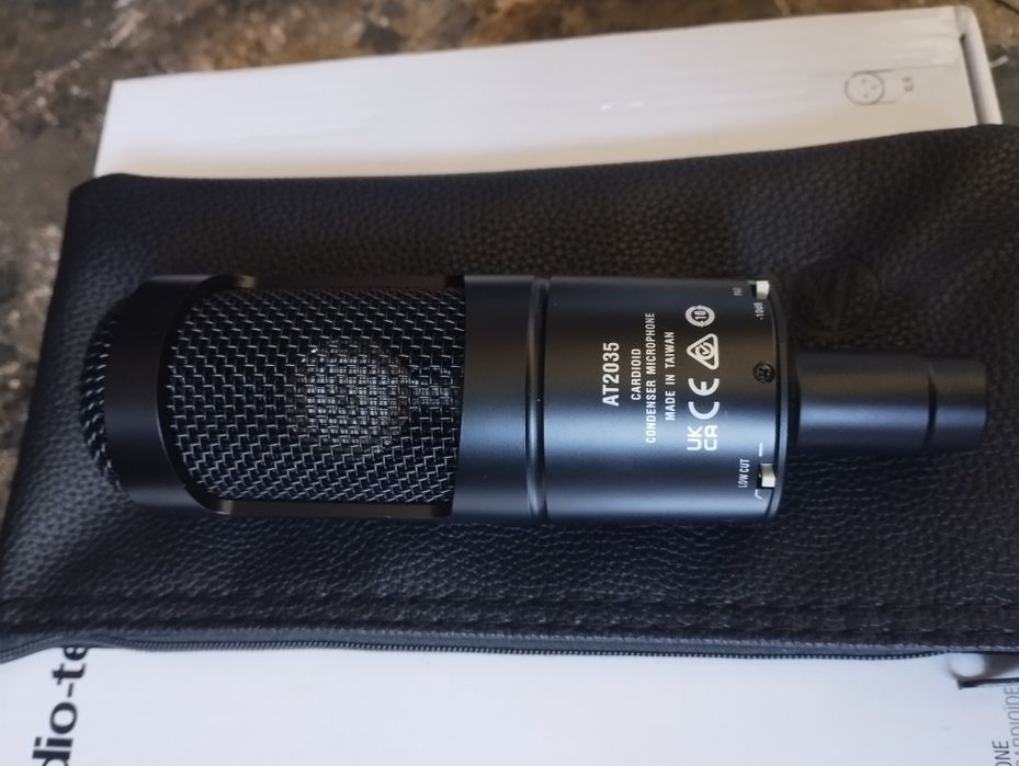 Audio-technica at2035 студійний мікрофон
