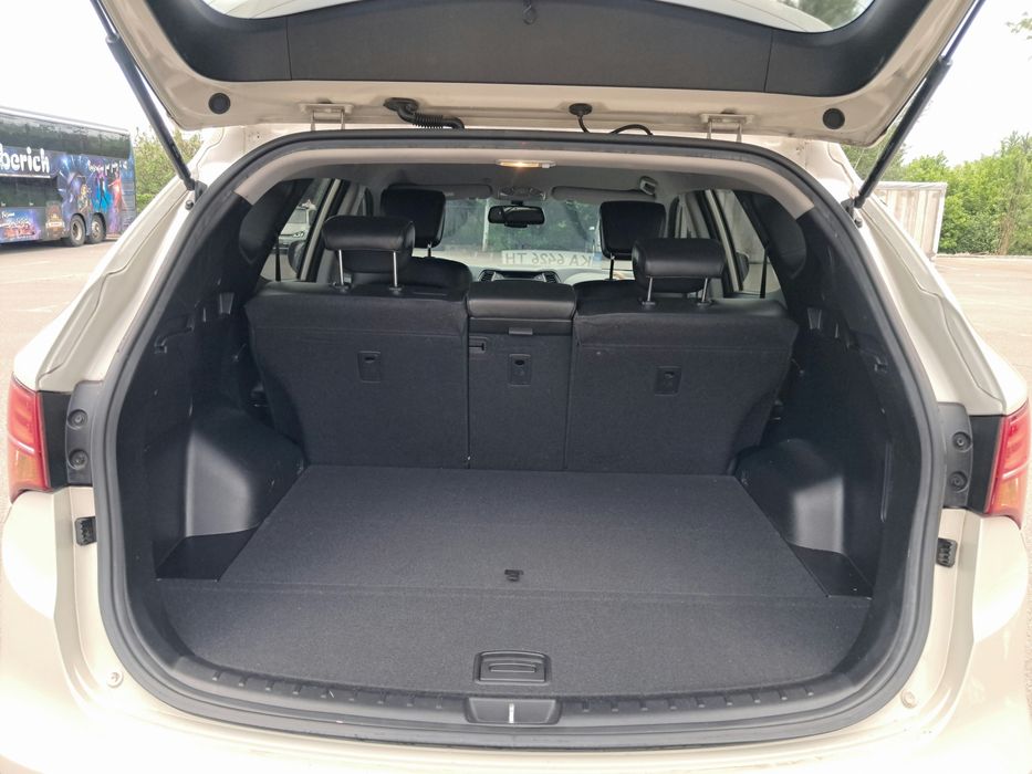 Продам Hyundai Santa Fe