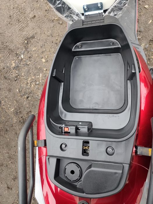 Доставка безкоштовна Гарна модель!Електромопед Corso Matrix