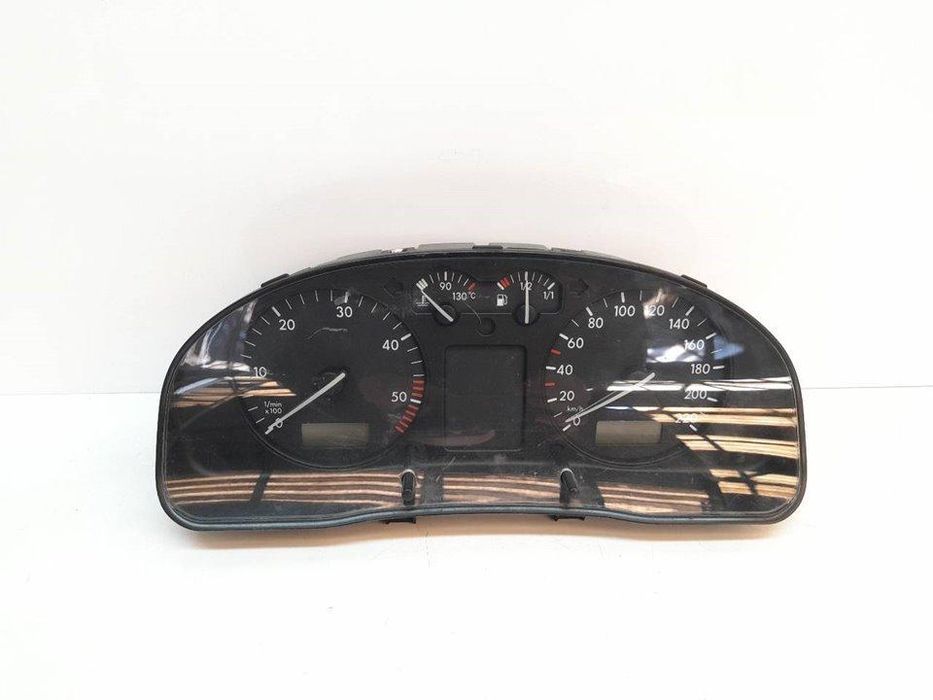 Quadrante Volkswagen Passat Berlina 3B2