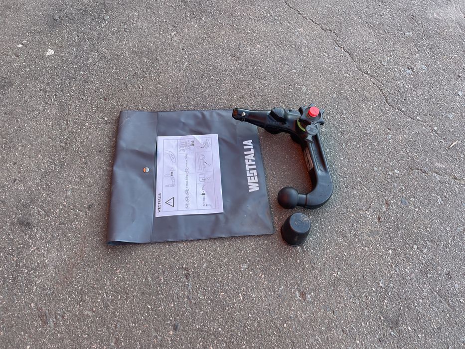 Фаркоп форкоп гак фаркопа таурег 7L vw touareg 7L 2002/2010 рік ауді  ку 7 audi Q7 4L  2005/2015 рік