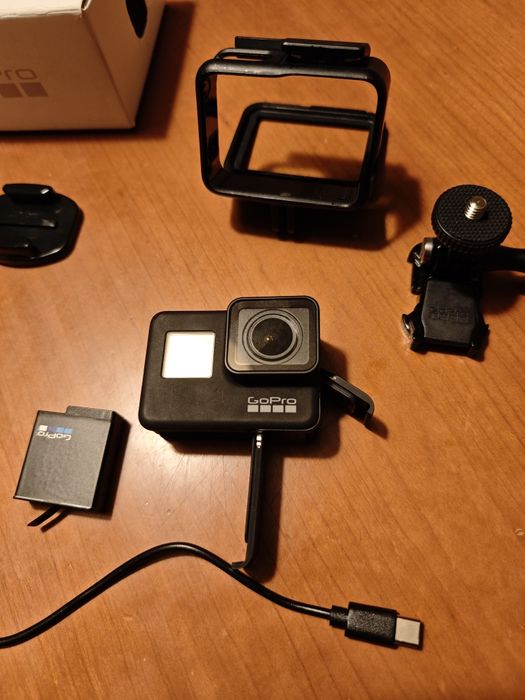 GoPro Hero 7 Black - Igual a Nova