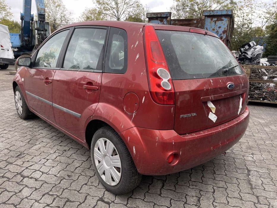 Форд фієста мк6 запчастини авторозборка