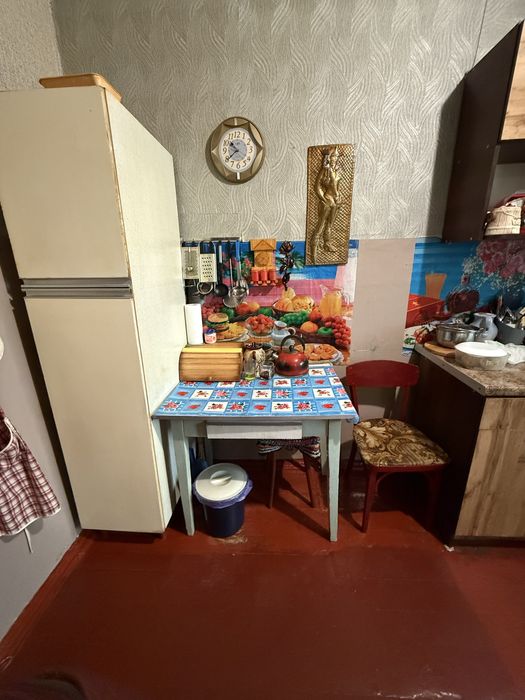 Продам кімнату ( малосімейку )по вулиці Гвардійській