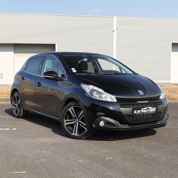 Peugeot 208 1.2 PureTech GT Line EAT6