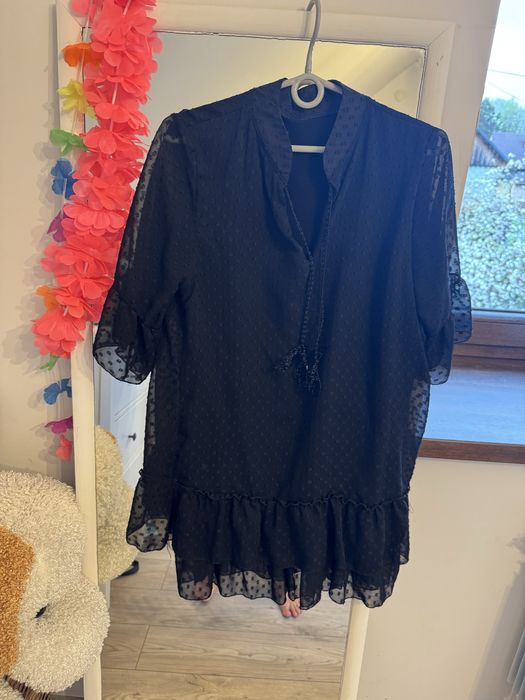 Sukienka tunika czarna z falbankami