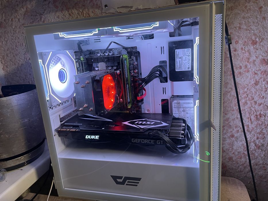 ( без кулеров )Корпус DarkFlash DLM200