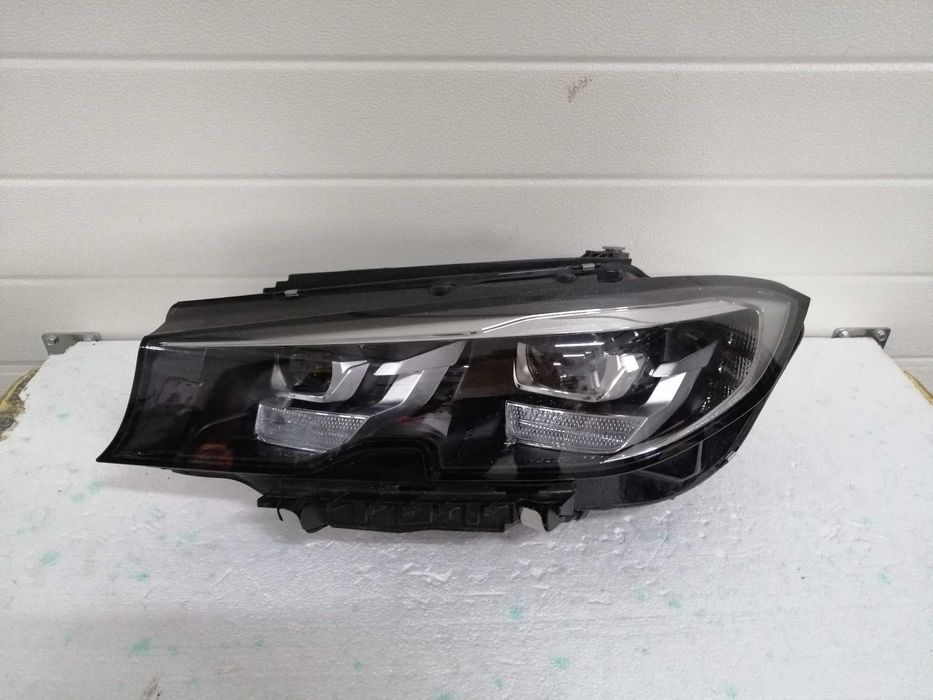 Lampa lewa BMW 3 G20 G21 Full LED 5A1DB37