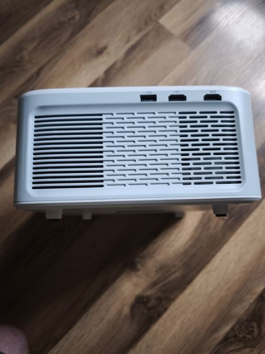 NOWY projektor  XIWBSY