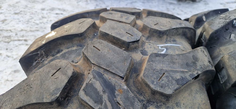 405/70r20 405/70-20, 400/70r20 16.0/70-20 Linglong 99% bieżnik