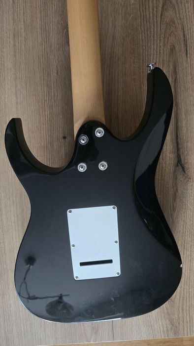 Używana Gitara Ibanez GIO