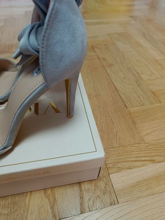Sandały szpilki vices nowe 40