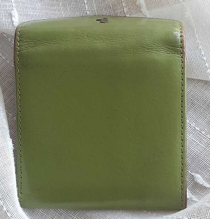 Б/у женский кожаный кошелек Puccini 9х9 см